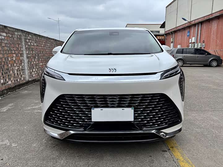 Фото 2 - Buick GL8 Century