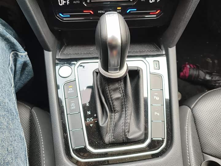 Фото 7 - Volkswagen CC