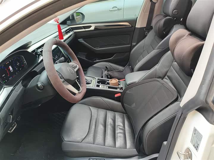 Фото 8 - Volkswagen CC