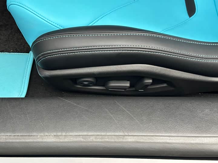 Фото 20 - Lamborghini Huracán