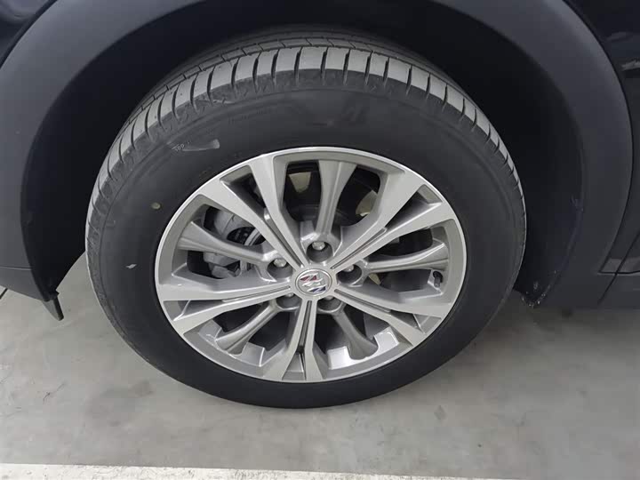 Фото 23 - Buick Envision Plus