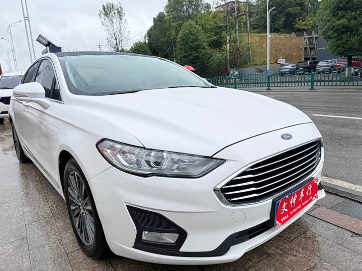 Фото 3 - Ford Mondeo