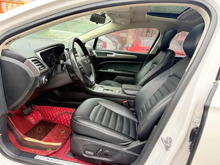 Фото 8 - Ford Mondeo