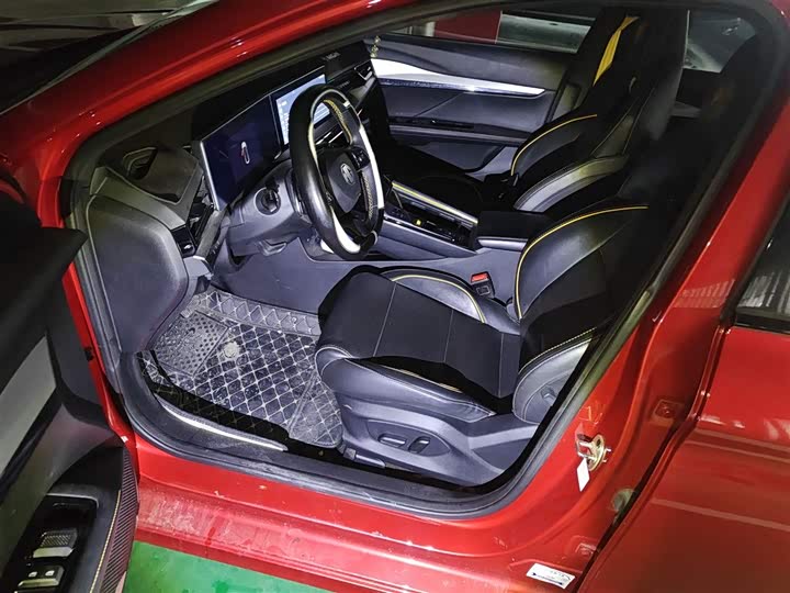 Фото 8 - MG Motor 5 Scorpio