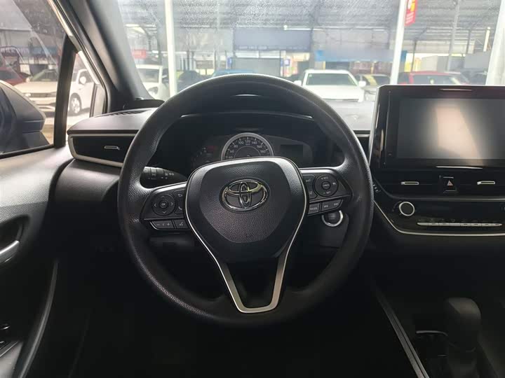 Фото 11 - Toyota Levin