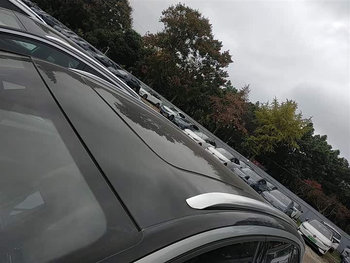 Фото 27 - Volkswagen ID.4 Crozz