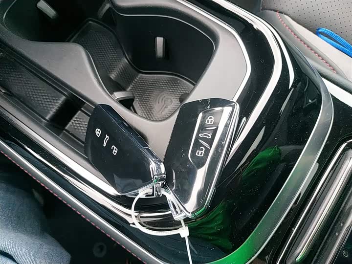 Фото 9 - Volkswagen ID.4 Crozz