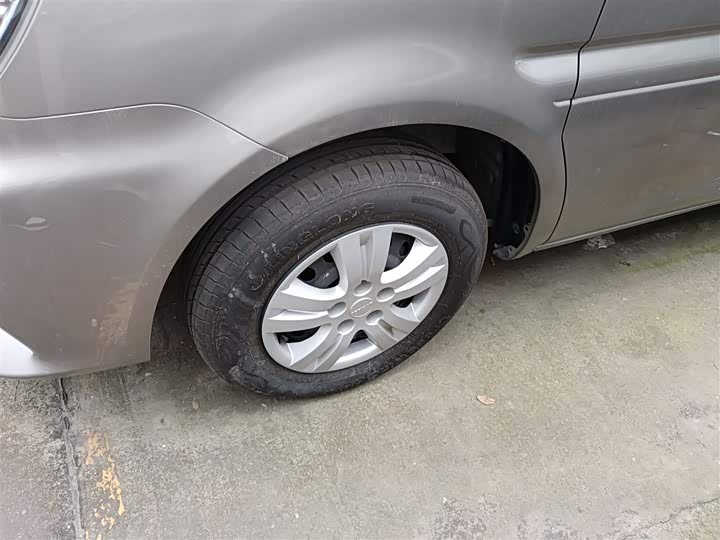 Фото 23 - Dongfeng Forthing Lingzhi M5