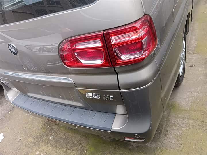 Фото 8 - Dongfeng Forthing Lingzhi M5