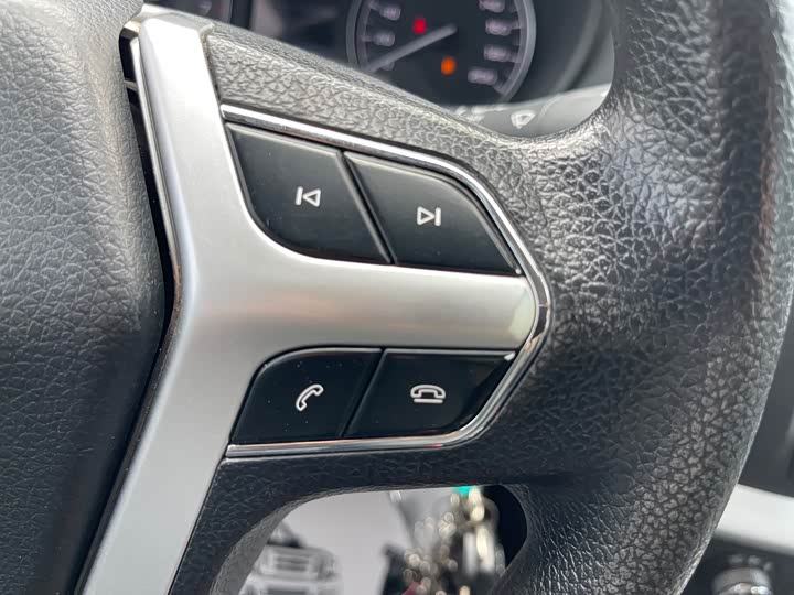 Фото 18 - Dongfeng Rich 6