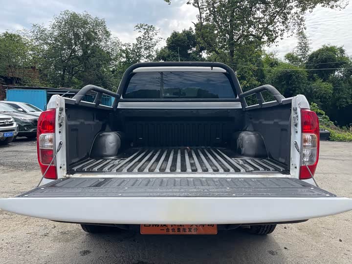 Фото 9 - Dongfeng Rich 6