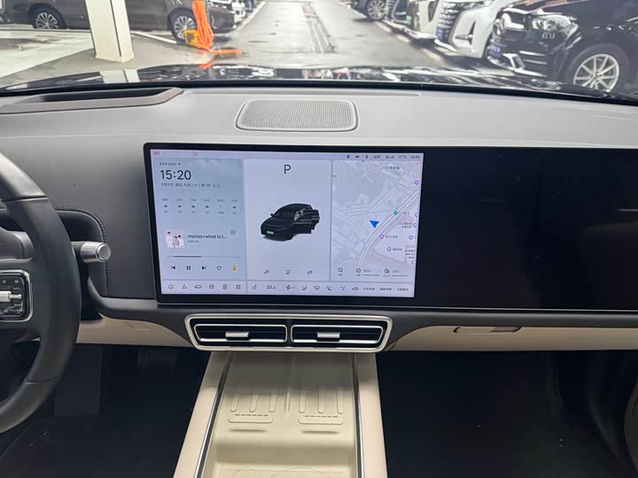 Фото 12 - LiXiang L7