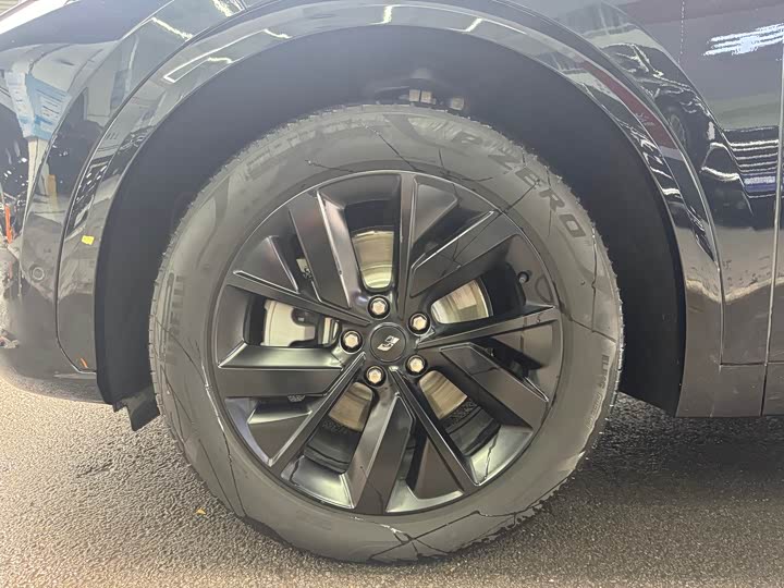 Фото 5 - LiXiang L7