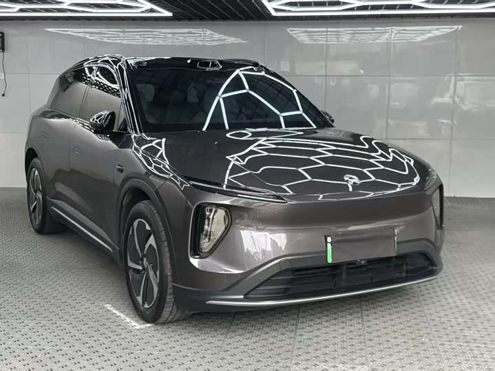 Фото 3 - Nio ES6