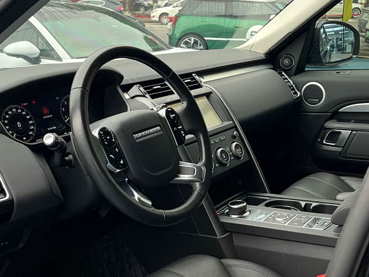 Фото 12 - Land Rover Discovery