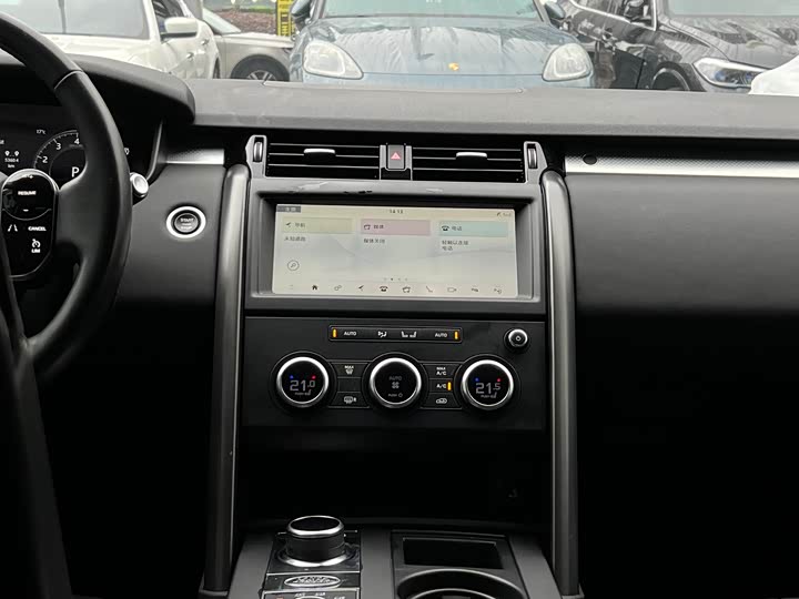 Фото 15 - Land Rover Discovery