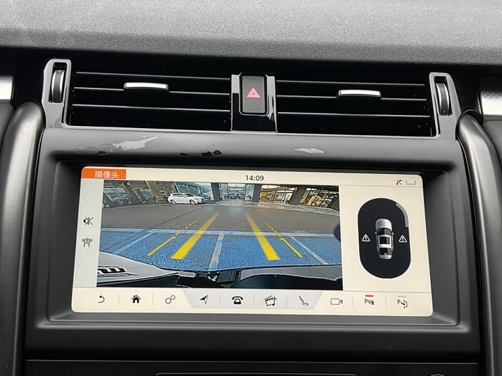 Фото 16 - Land Rover Discovery