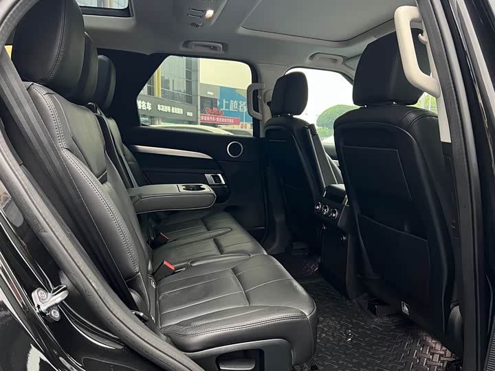 Фото 25 - Land Rover Discovery