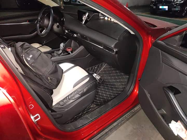 Фото 20 - Mazda 3 (Axela)