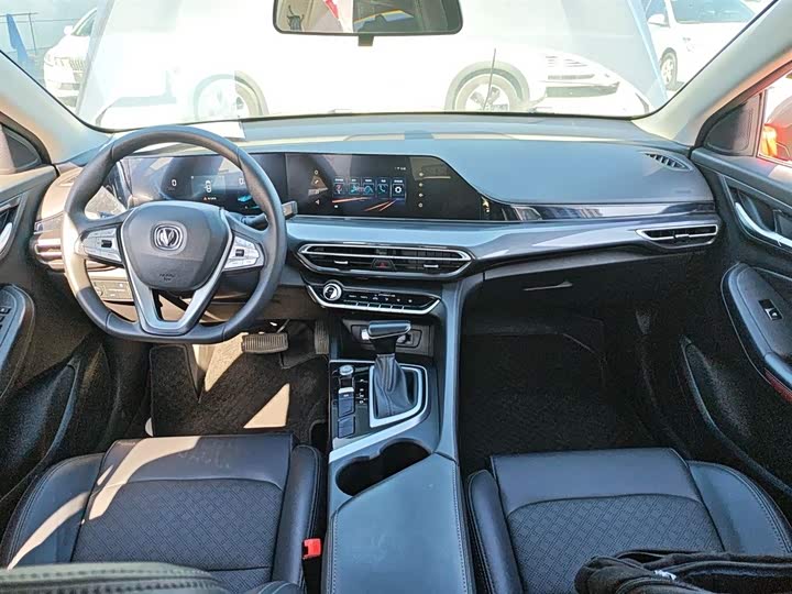 Фото 10 - Changan Eado Plus