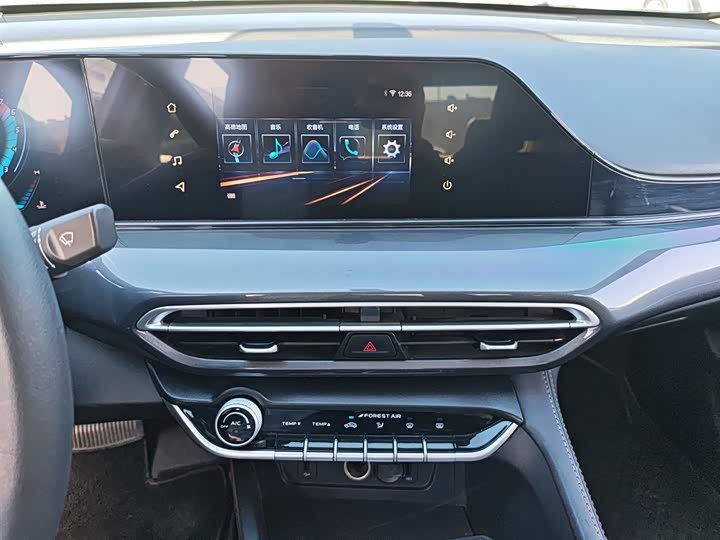 Фото 13 - Changan Eado Plus