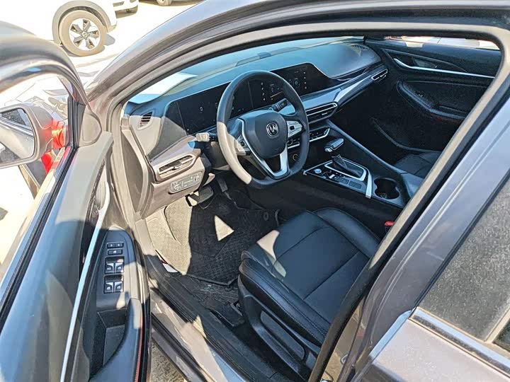 Фото 16 - Changan Eado Plus