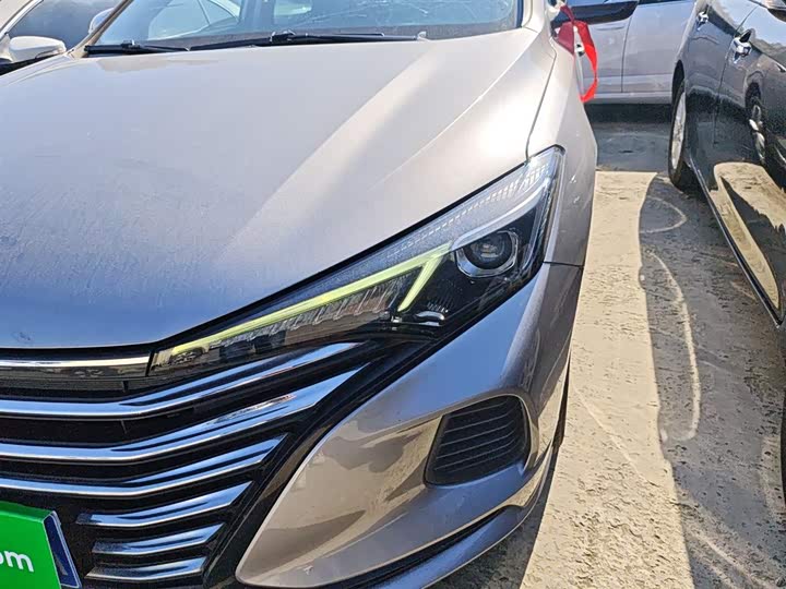 Фото 24 - Changan Eado Plus