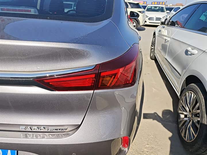 Фото 8 - Changan Eado Plus