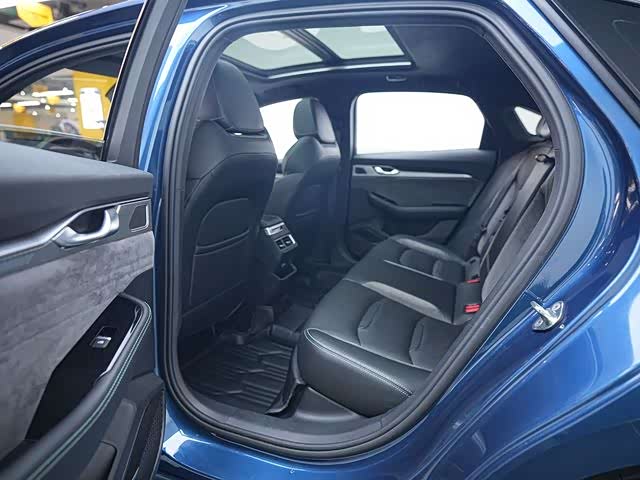 Фото 18 - Geely Preface