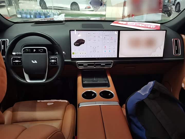 Фото 10 - LiXiang L7