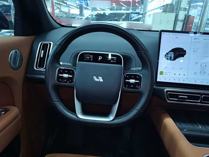 Фото 11 - LiXiang L7