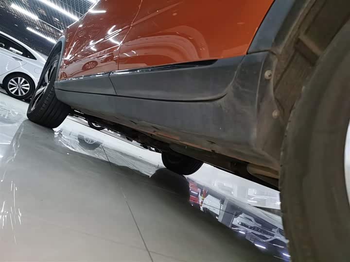 Фото 22 - Roewe RX3