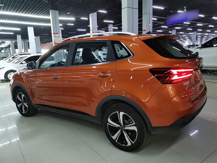 Фото 5 - Roewe RX3