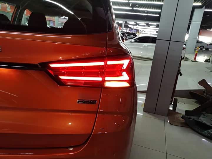 Фото 8 - Roewe RX3