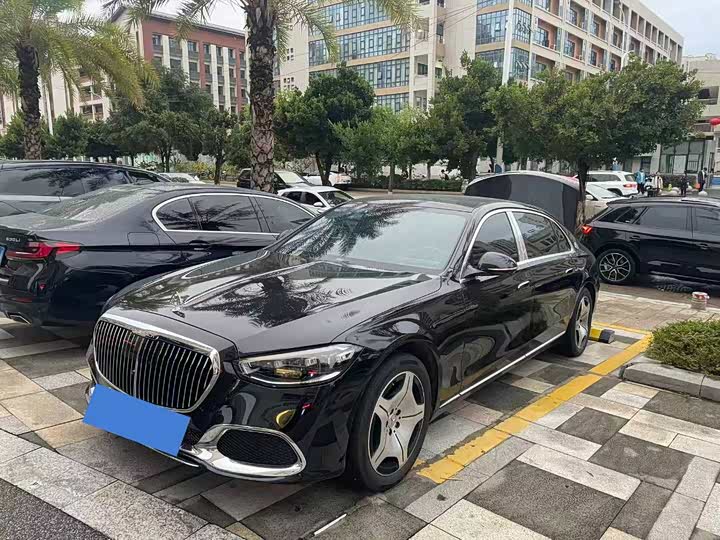 Фото 1 - Mercedes-Benz Maybach S-Class