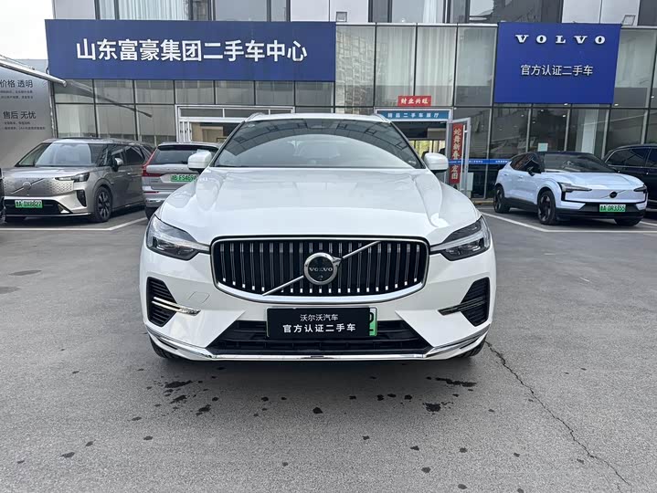 Фото 2 - Volvo XC60 Hybrid
