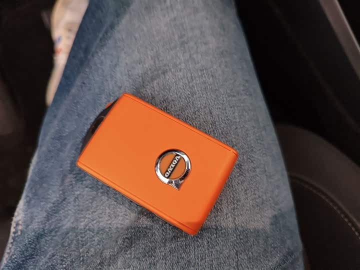 Фото 9 - Volvo XC40