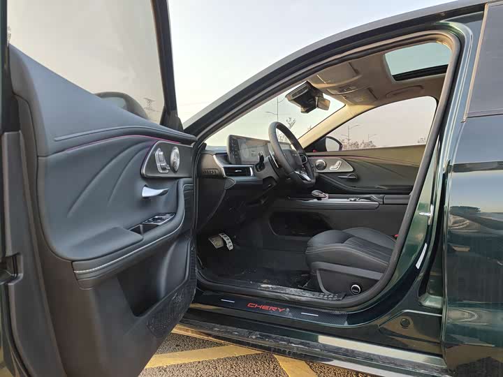 Фото 4 - Chery Arrizo 8