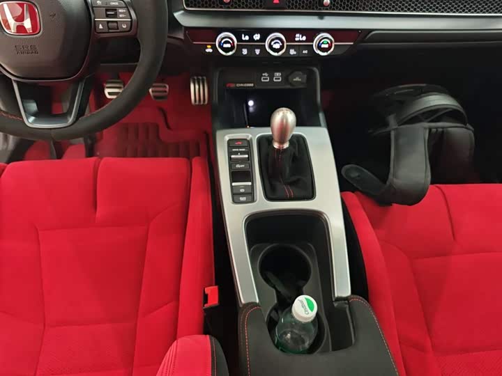 Фото 14 - Honda Civic