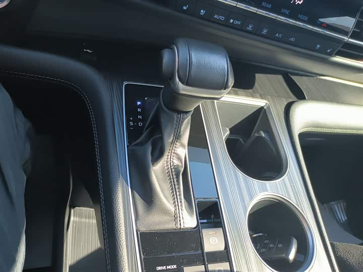 Фото 14 - Toyota Sienna