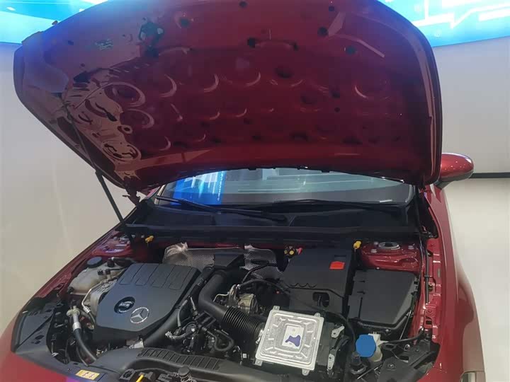 Фото 19 - Mercedes-Benz A-Class