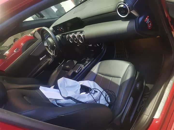 Фото 24 - Mercedes-Benz A-Class