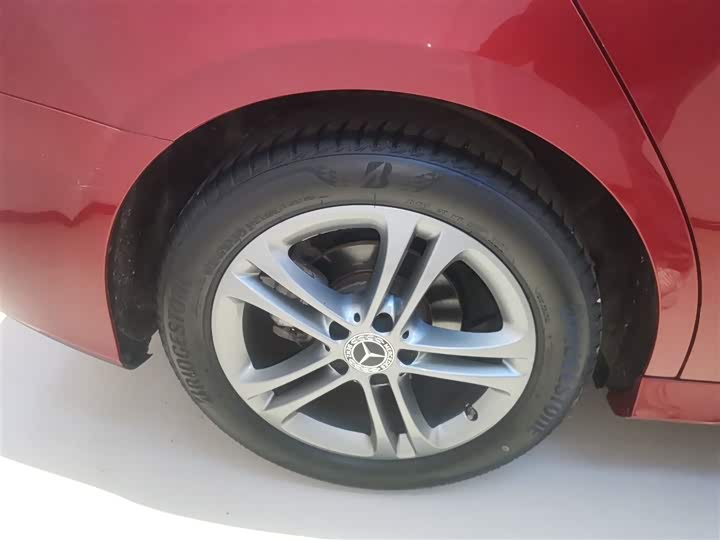 Фото 25 - Mercedes-Benz A-Class