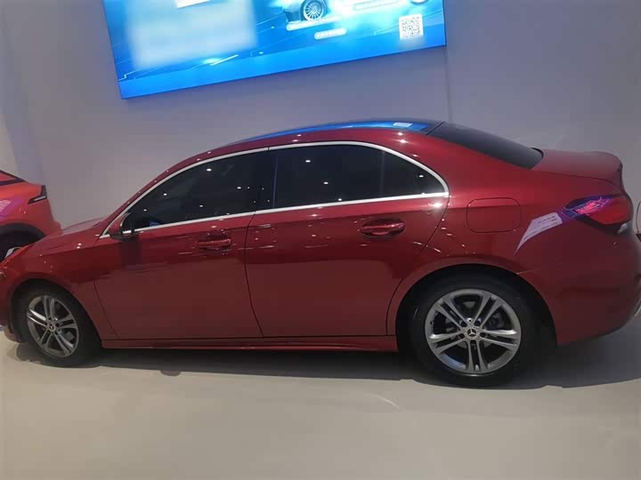 Фото 4 - Mercedes-Benz A-Class