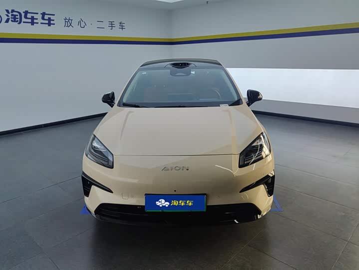 Фото 2 - GAC Aion RT