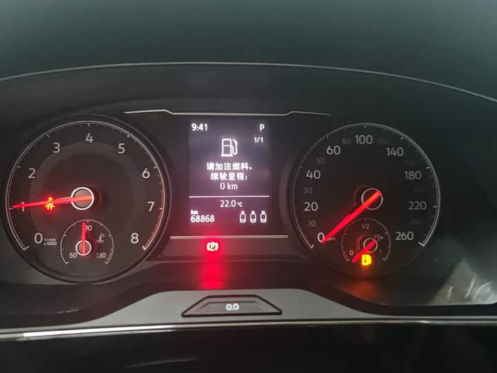 Фото 14 - Volkswagen Passat