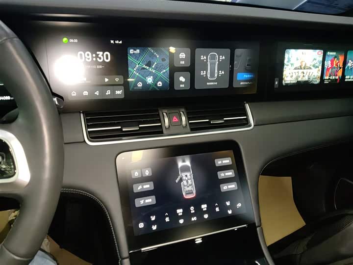 Фото 13 - LiXiang One