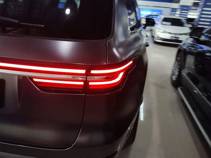 Фото 8 - LiXiang One