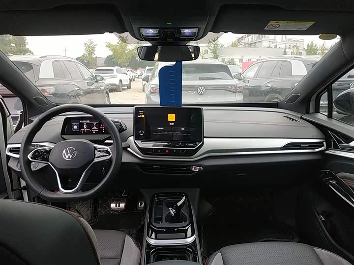 Фото 10 - Volkswagen ID.4 Crozz