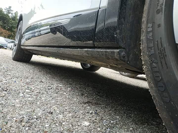 Фото 21 - Volkswagen ID.4 Crozz